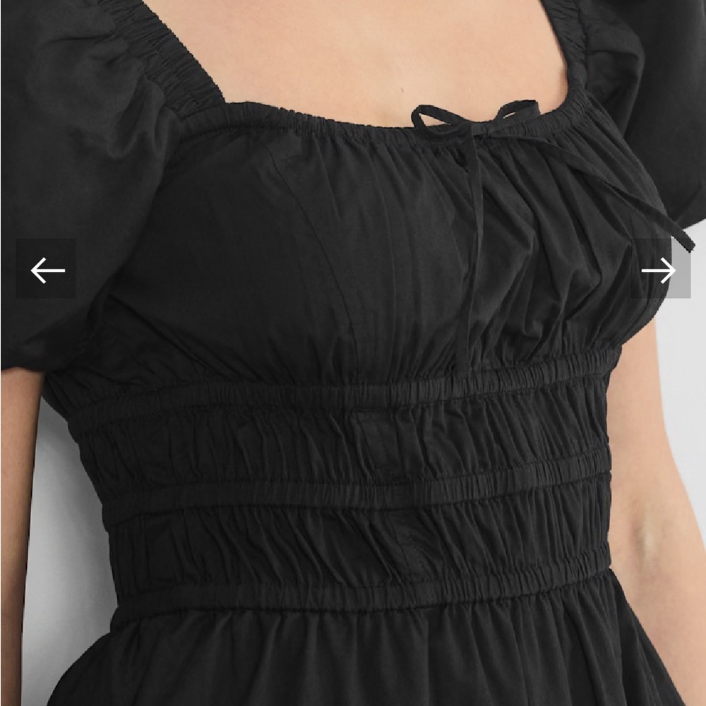Aritzia “Kay dress “ Little Moon  sold out on line! - Picture 2 of 4